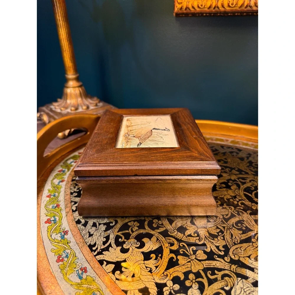Vintage J.J. Cash Embroidered Goose Wood Keepsake Box‎